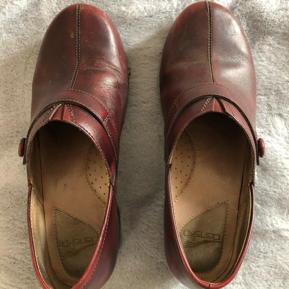 Dansko Clogs - Picture 3 of 6